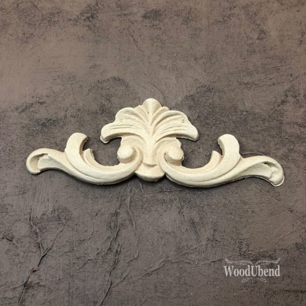 Pediment WUB0381 15x5cms